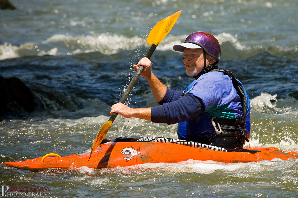 IMAGE: http://www.brantgajda.com/images/gallery/sports/large/kayak1.jpg
