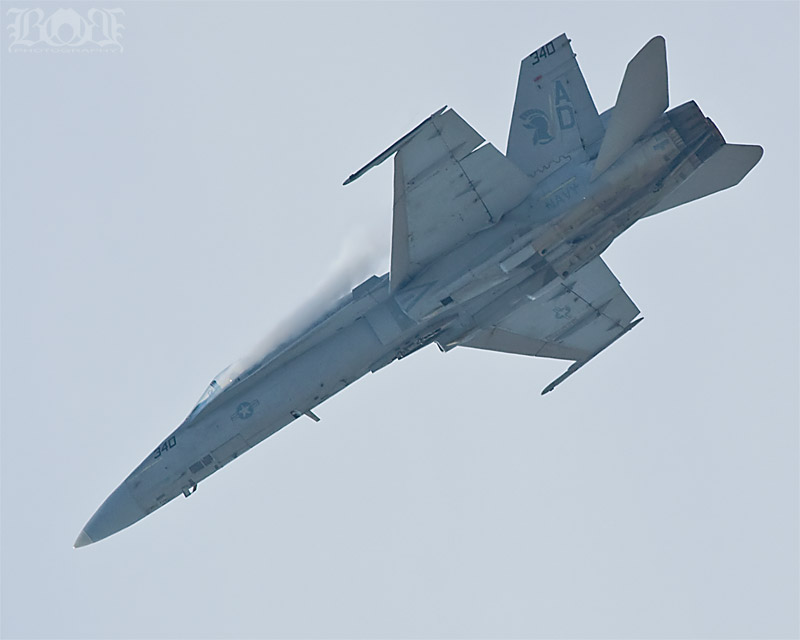 IMAGE: http://www.brantgajda.com/images/gallery/wings_over_pittsburgh/large/wings_over_pittsburgh14.jpg